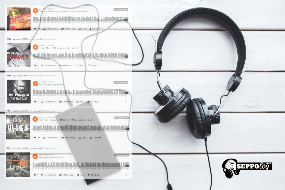 headphones-791078_1920